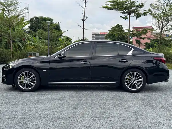 Infiniti Q50L 2018