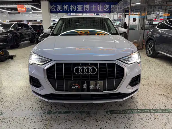 Audi Q3 2022
