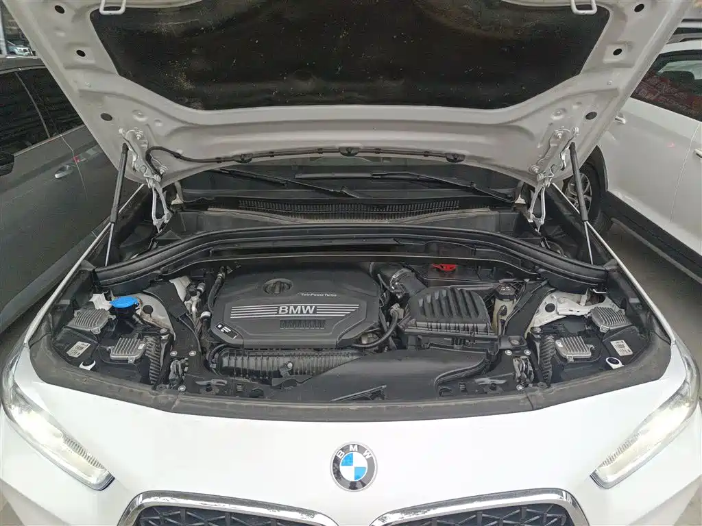 BMW X2 2023 — фото 16