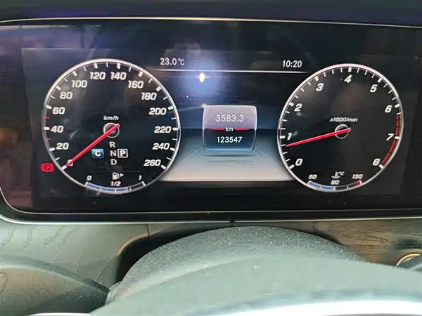 Mercedes-Benz E-Class 2018