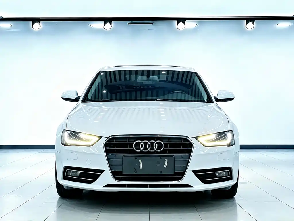 Audi A4L 2014 — фото 2
