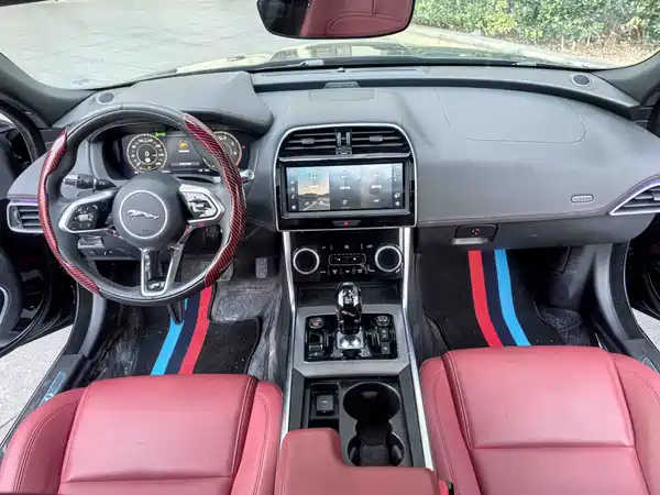 Jaguar XEL 2023