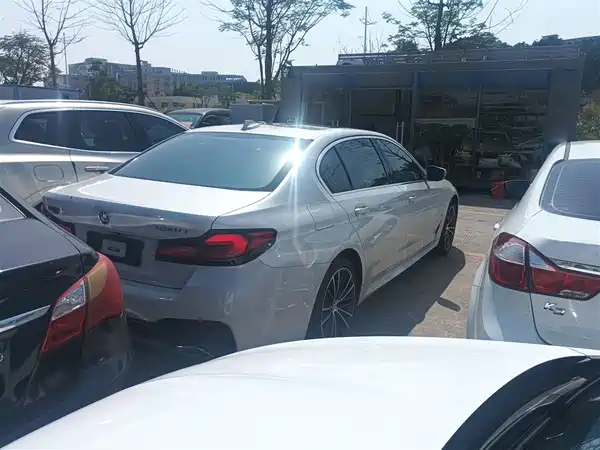 BMW 5 Series 2022