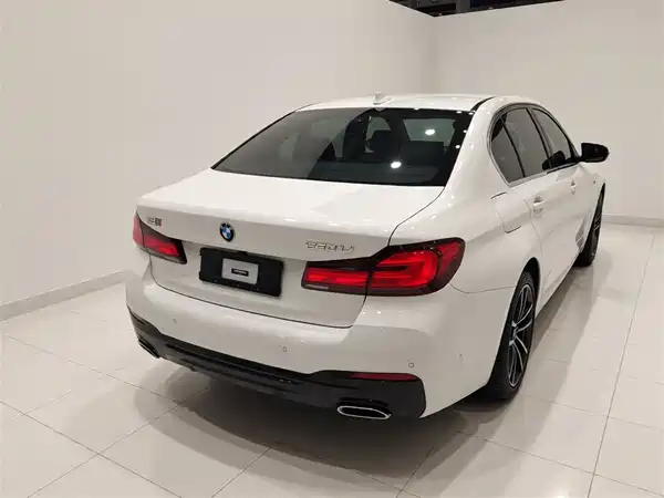 BMW 5 Series 2022