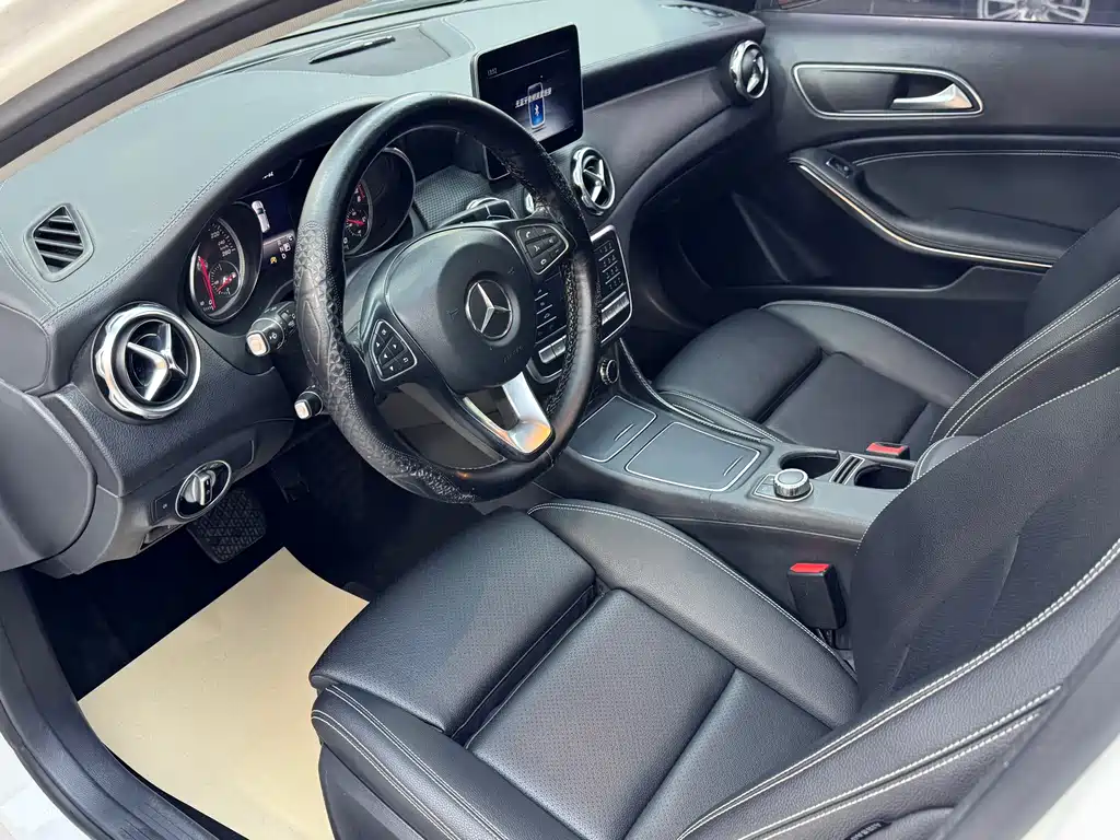 Mercedes-Benz GLA 2019 — фото 7