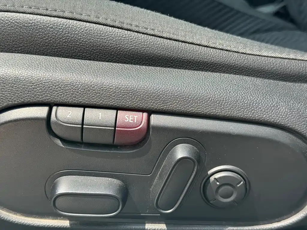 MINI Clubman 2018 — фото 14