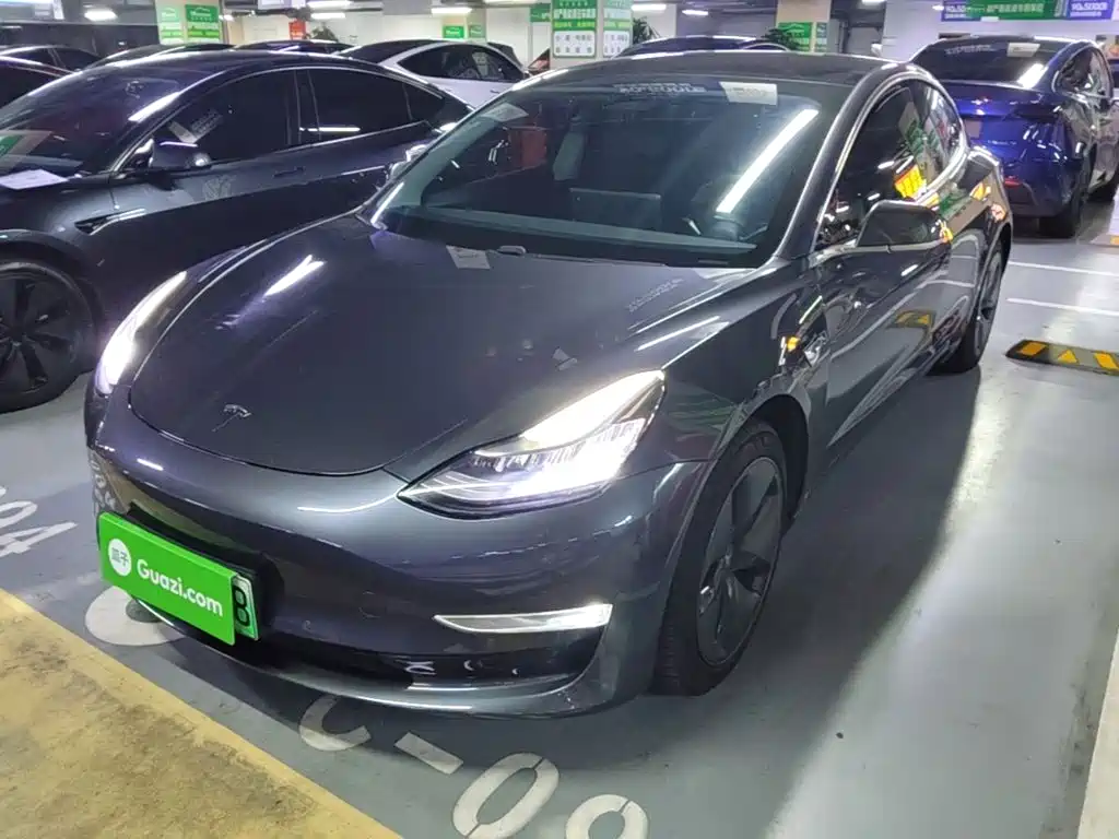 Tesla Model 3 2019 — фото 1