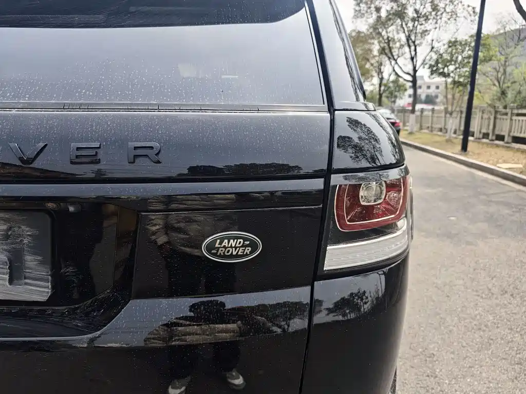 Land Rover Sport 2018 — фото 18