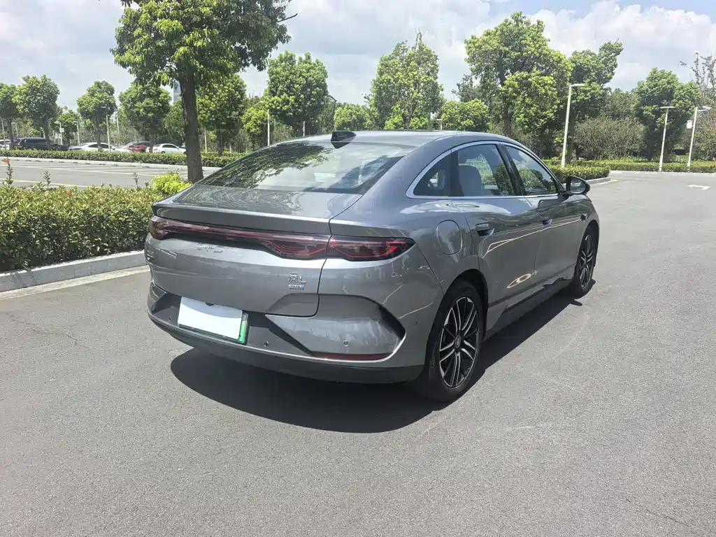 BYD Qin L 2025 — фото 5