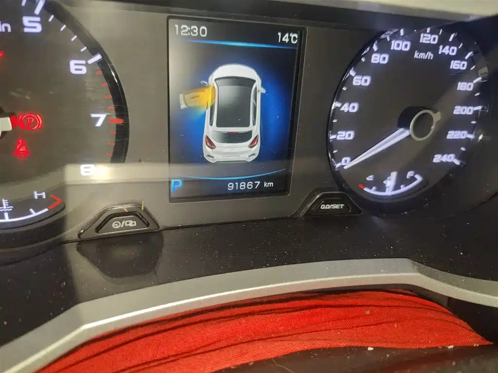 Geely Emgrand GS 2018 — фото 5