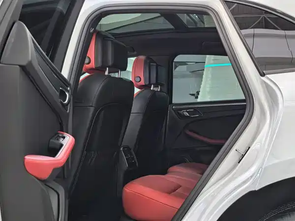 Porsche Macan 2020