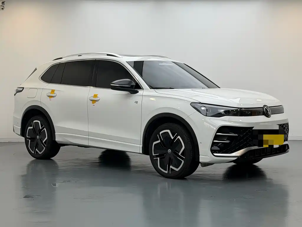 Volkswagen Tiguan L 2025 — фото 3