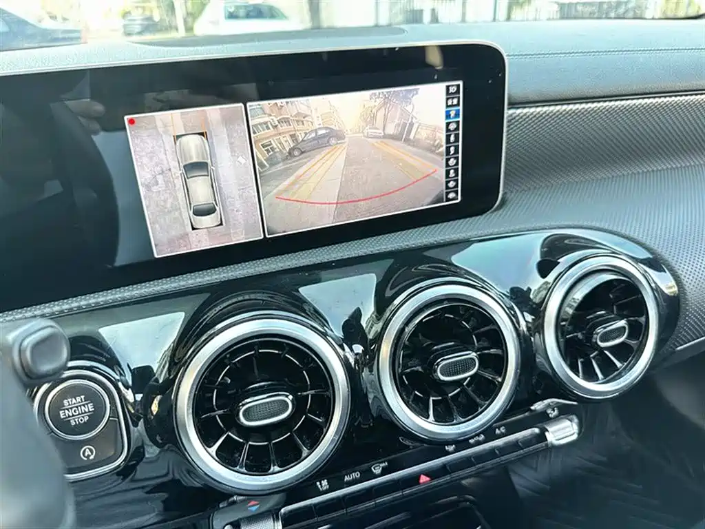 Mercedes-Benz A-Class 2020 — фото 19