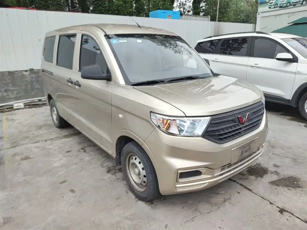 Wuling Hongguang V 2023 — фото 4
