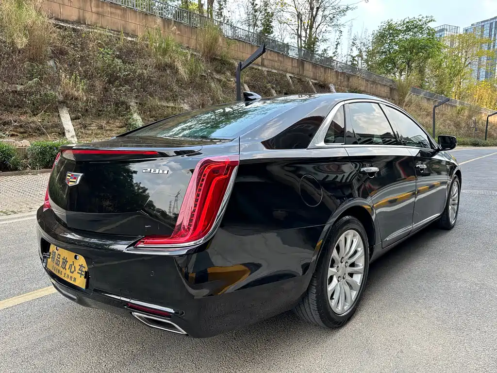 Cadillac XTS 2018 — фото 5