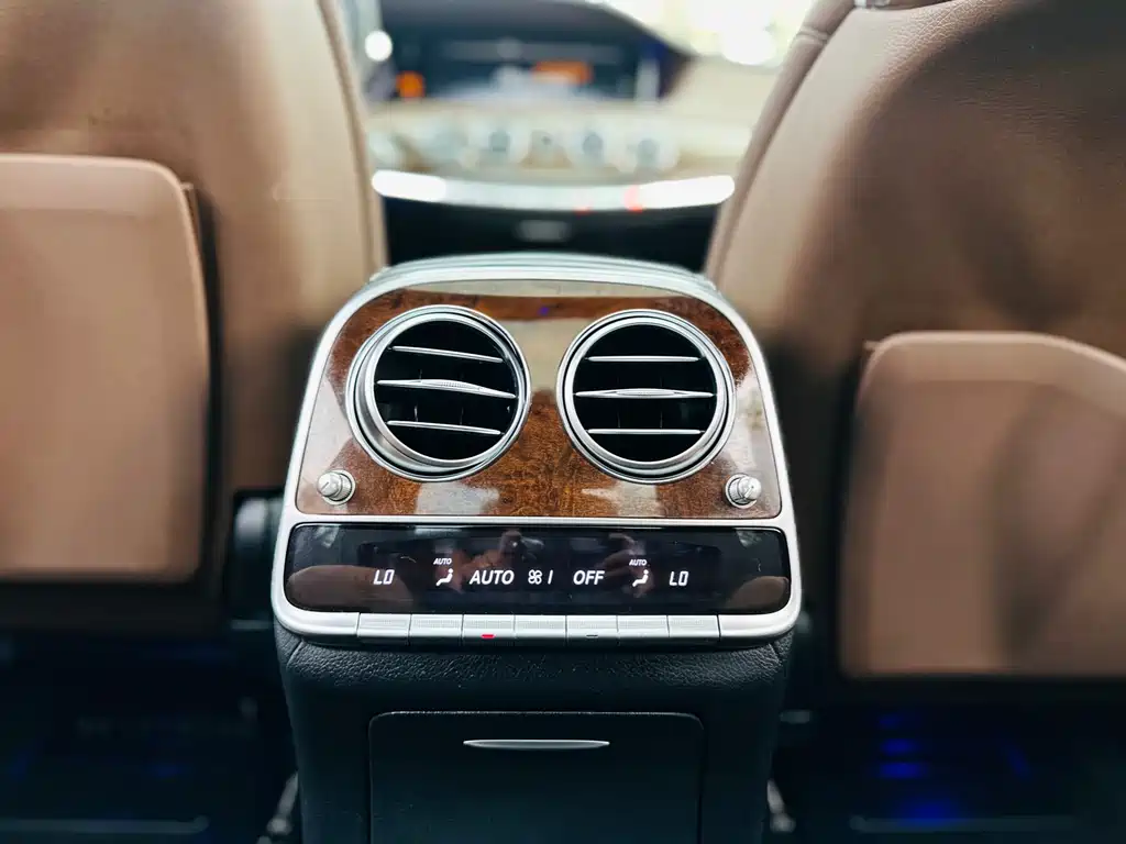 Mercedes-Benz S-Class 2016 — фото 18