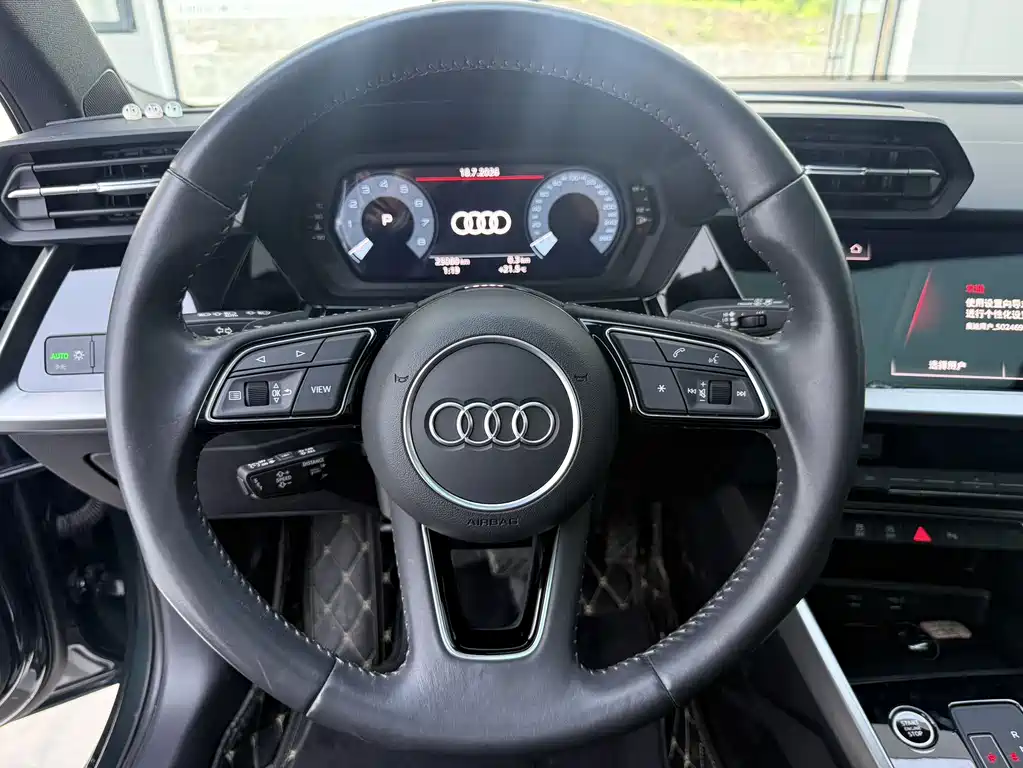 Audi A3 2022 — фото 11