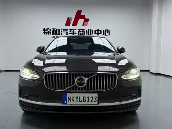 Volvo S90 2020
