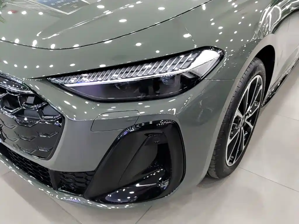 Audi A5L 2025 — фото 24