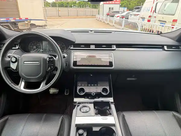 Land Rover Range Rover Velar 2019