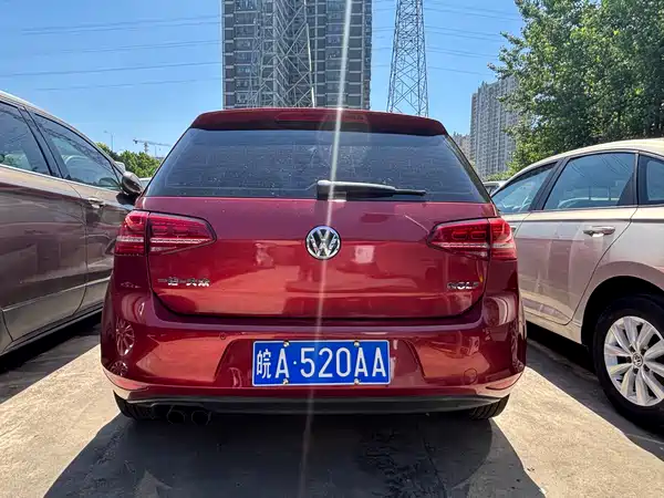Volkswagen Golf 2014