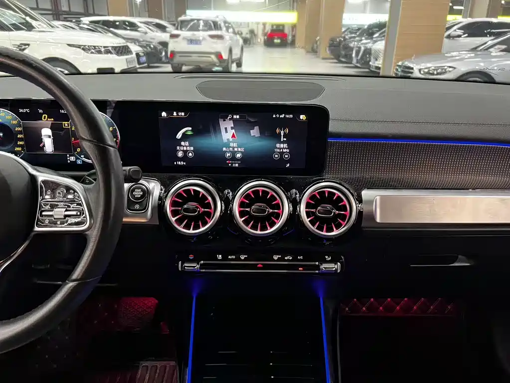 Mercedes-Benz GLB 2022 — фото 10