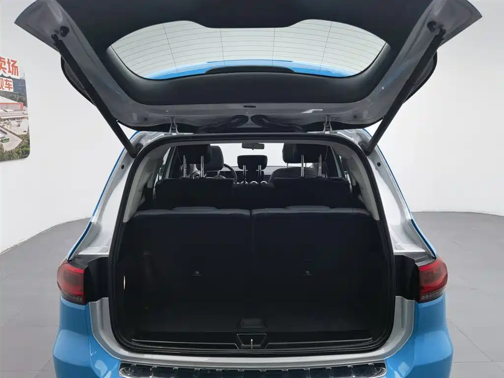 Mercedes-Benz GLB 2020 — фото 16