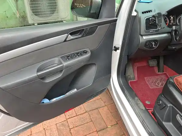 Volkswagen Sharan 2014
