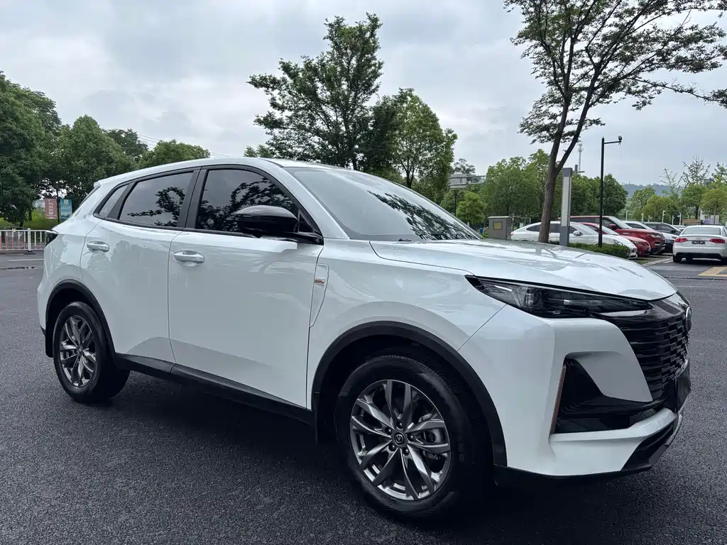 Changan CS55PLUS 2023 — фото 3