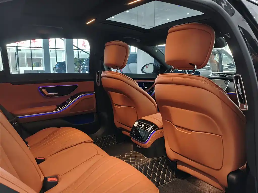 Mercedes-Benz S-Class 2025 — фото 13