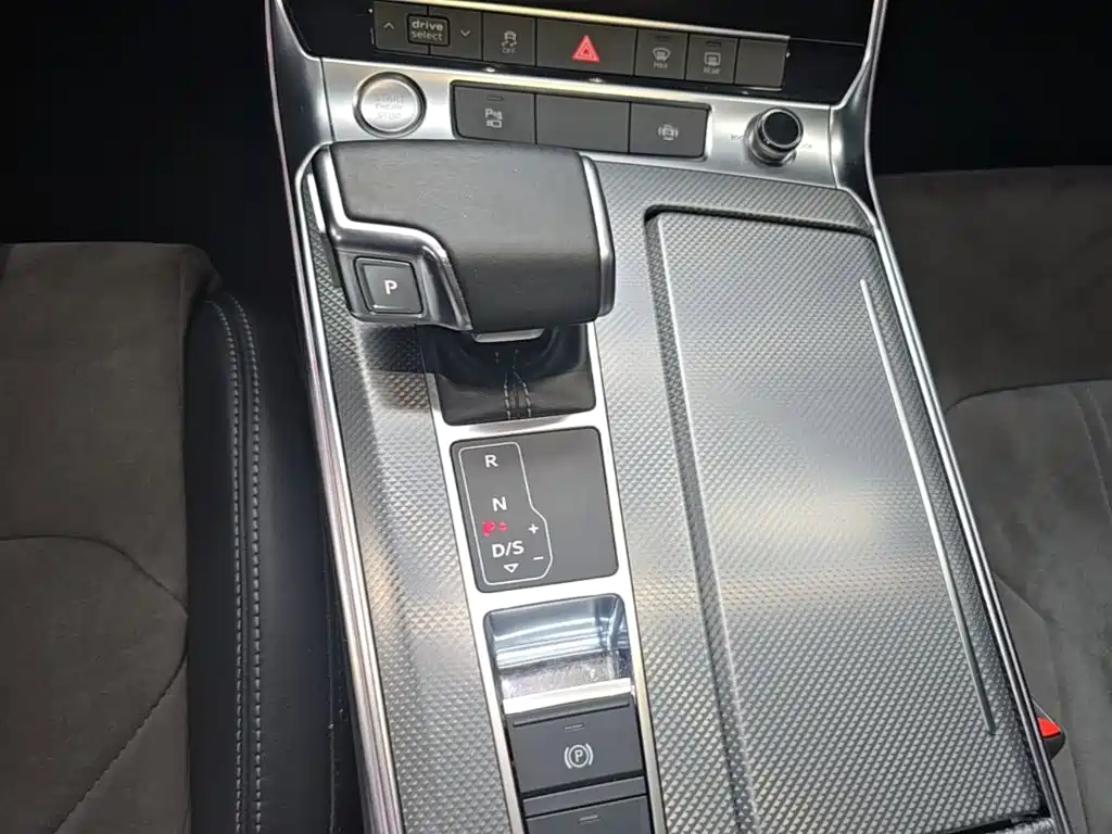 Audi A6L 2020 — фото 14