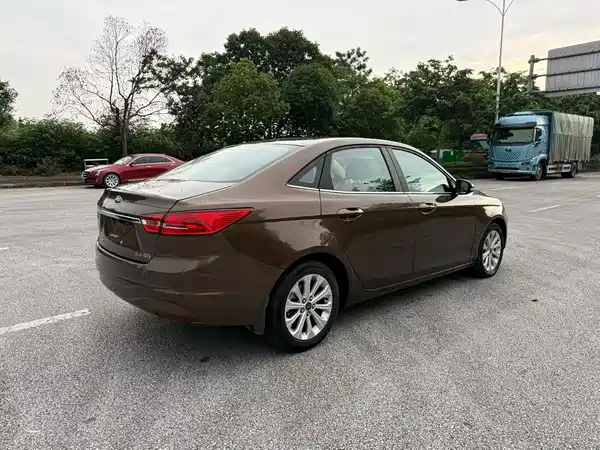 Ford Escort 2015