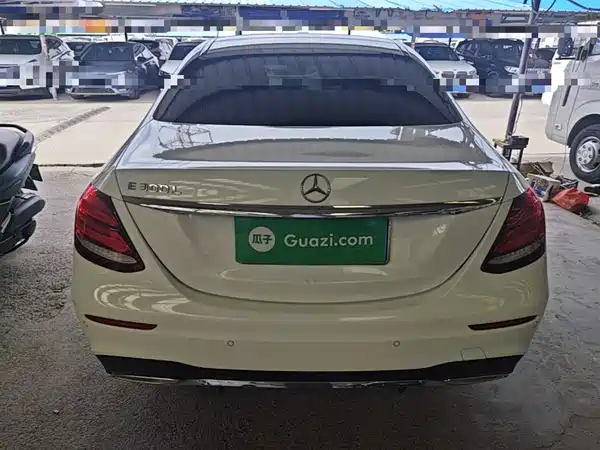 Mercedes-Benz E-Class 2018