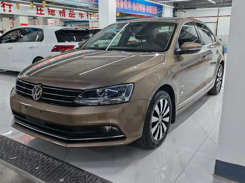 Volkswagen Sagitar 2017 — фото 1