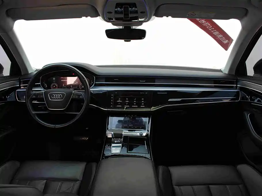 Audi A8 2020 — фото 14