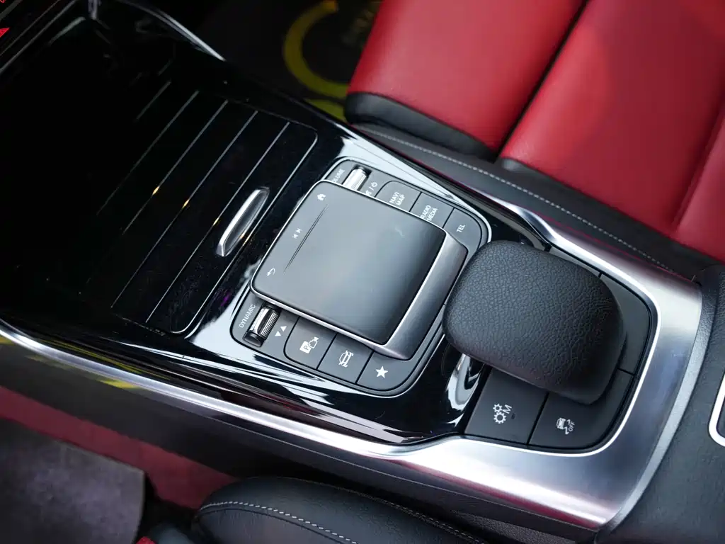 Mercedes-Benz CLA AMG 2022 — фото 9