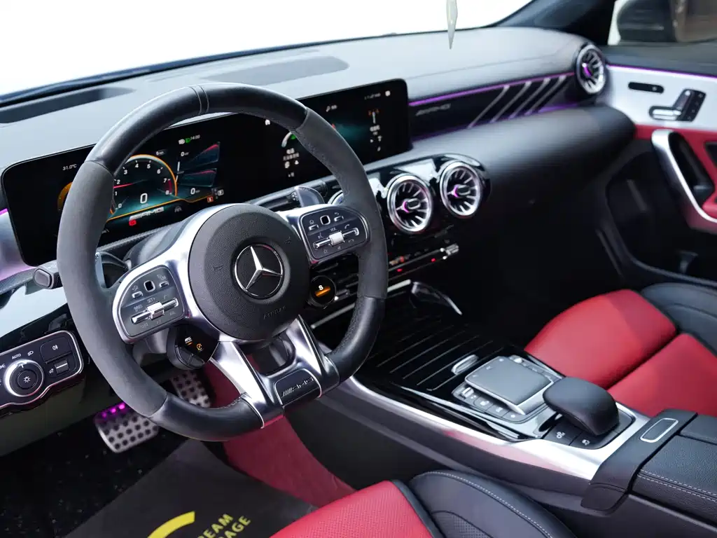Mercedes-Benz CLA AMG 2022 — фото 8