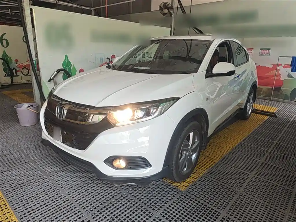 Honda Vezel 2022 — фото 1