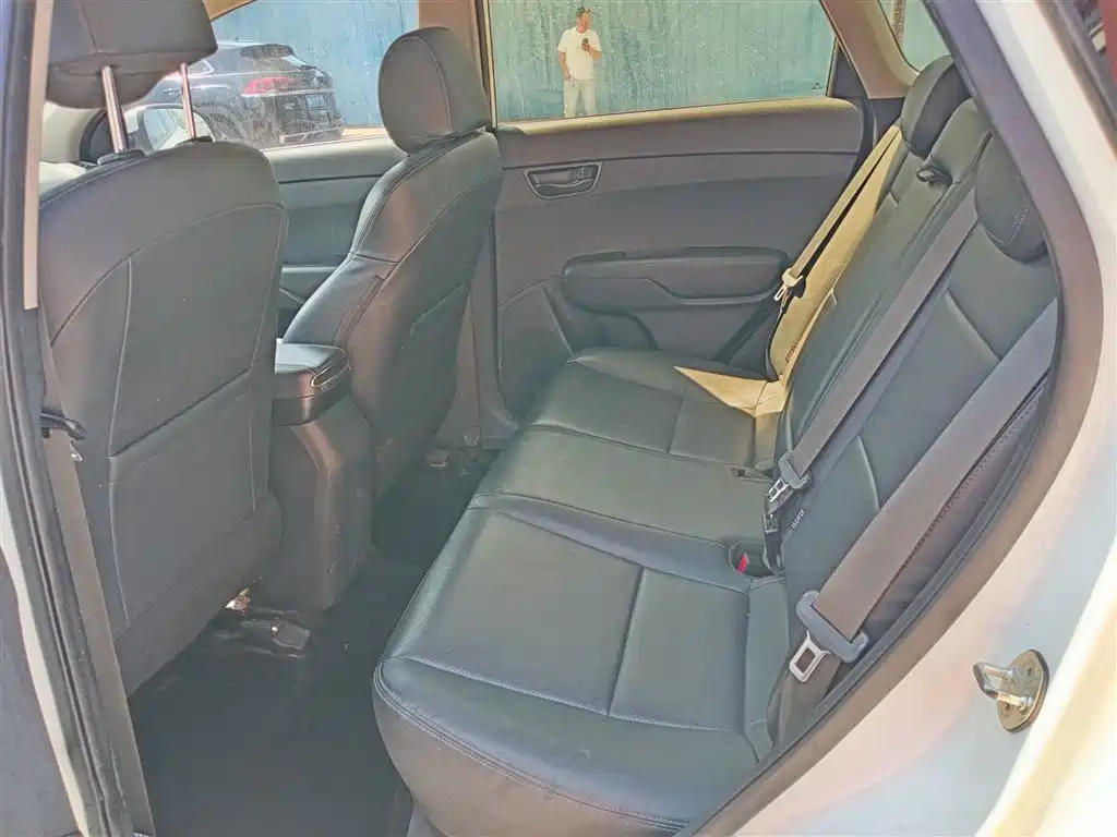 Kia KX3 2017 — фото 13