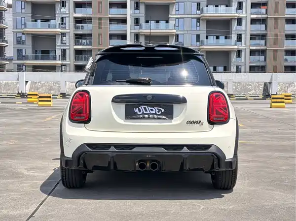 MINI 2021