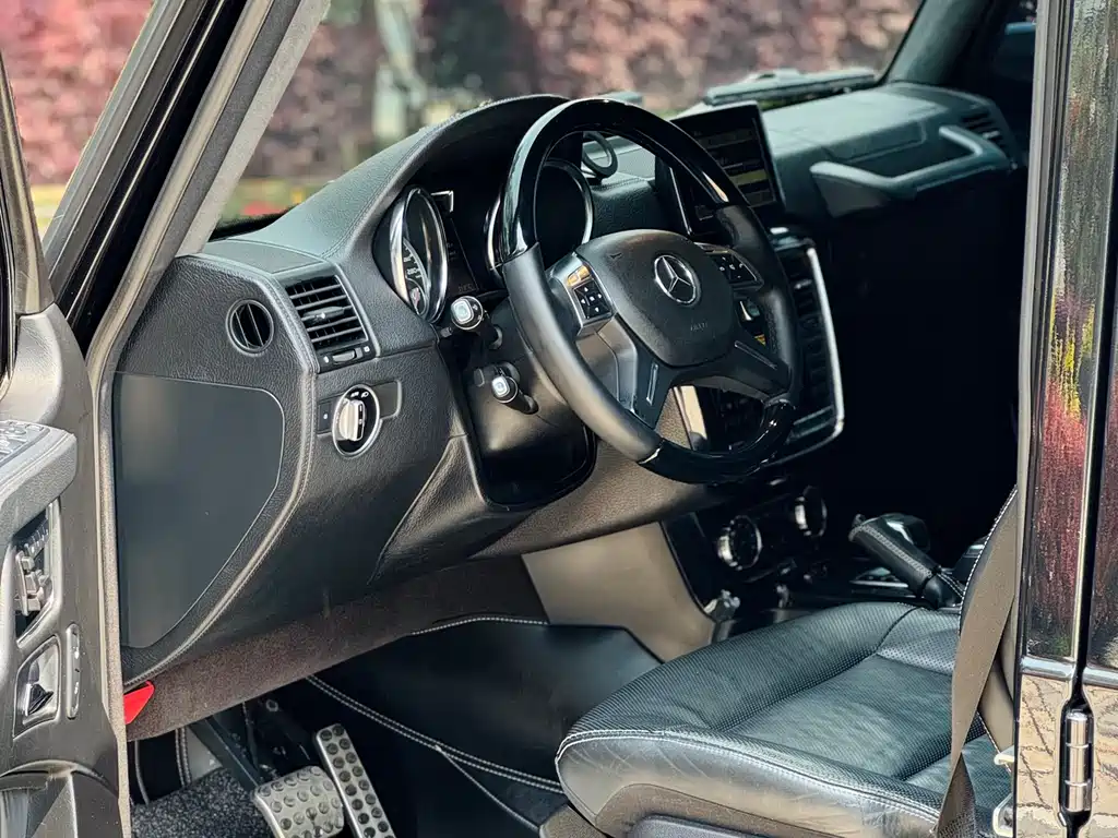 Mercedes-Benz G-Class AMG 2012 — фото 4