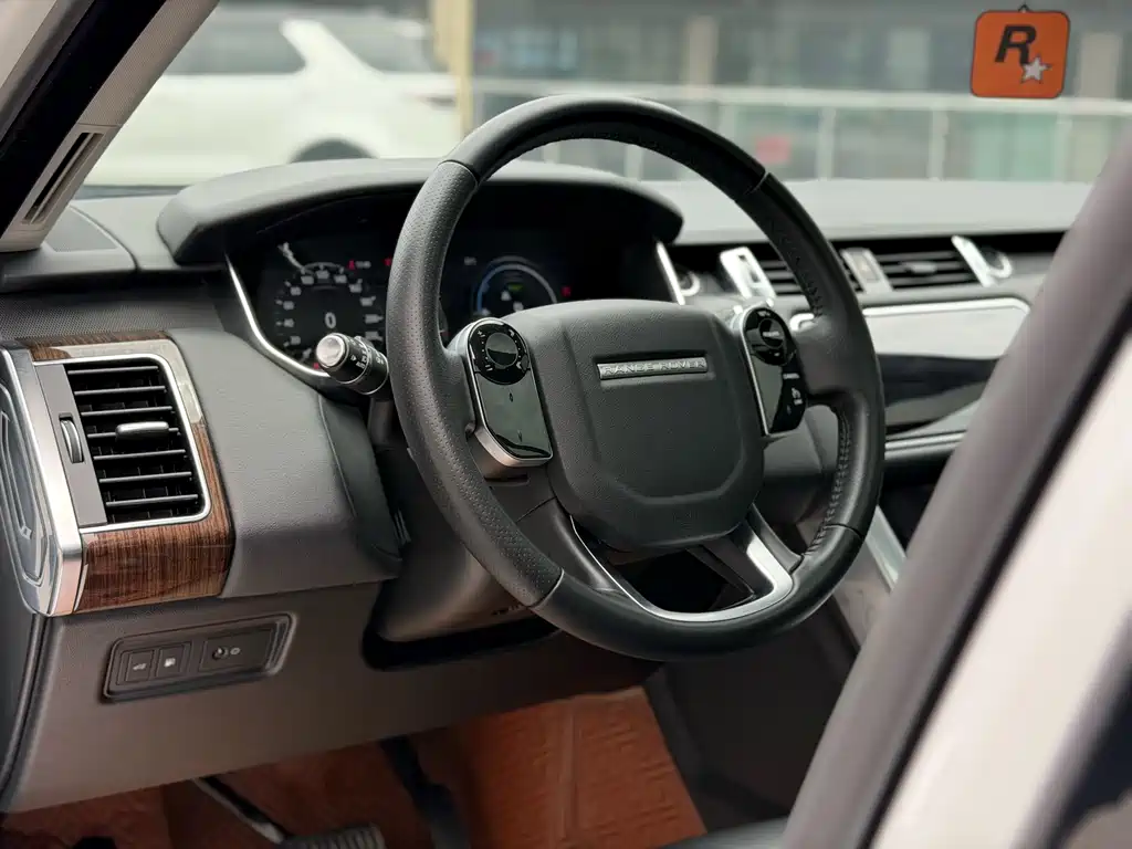 Land Rover Sport PHEV 2019 — фото 6