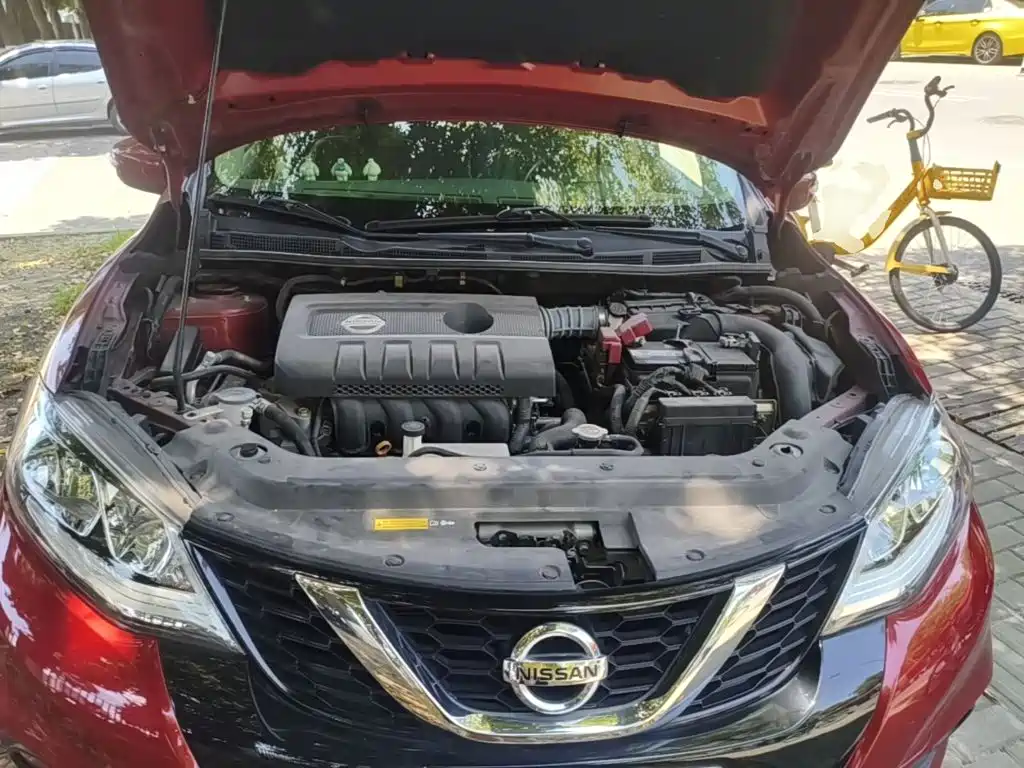 Nissan Tiida 2017 — фото 20