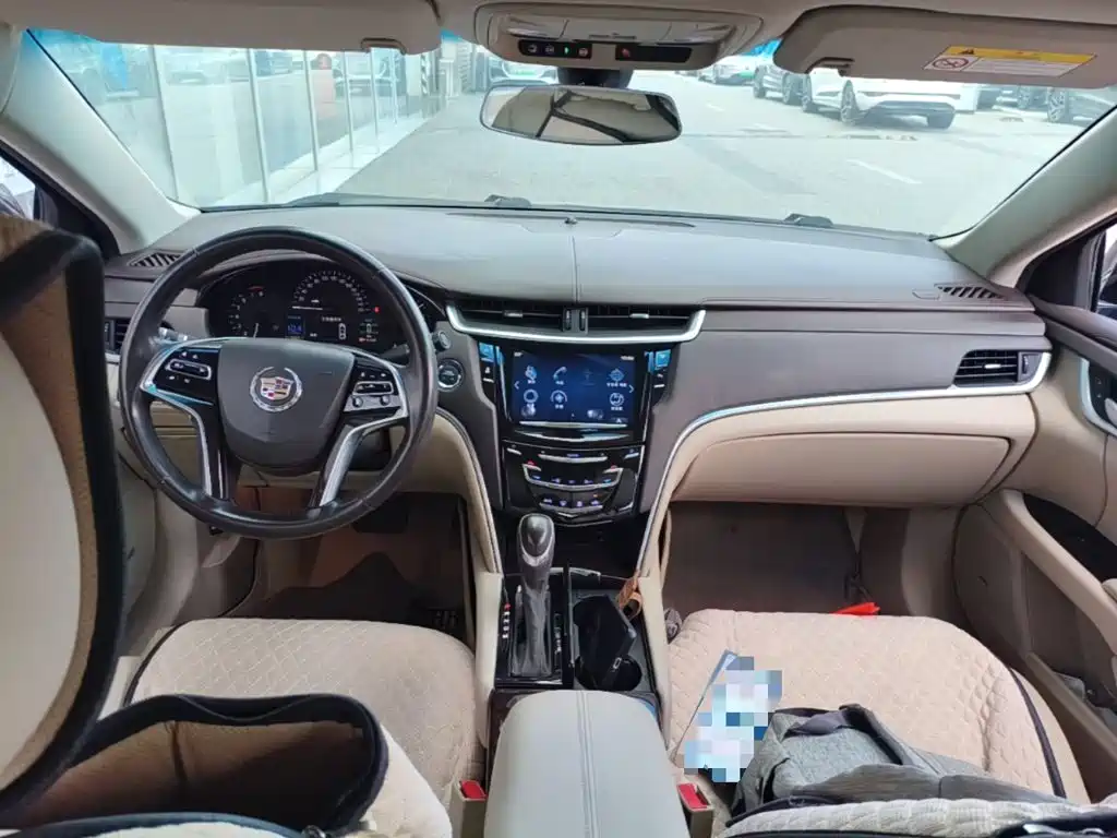 Cadillac XTS 2015 — фото 14