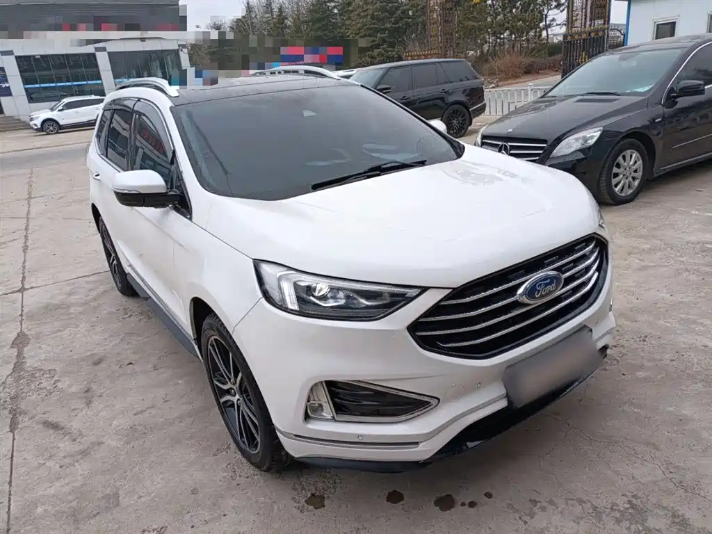 Ford Edge 2020 — фото 22