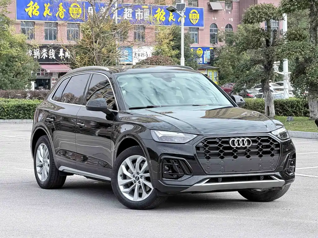 Audi Q5L 2023 — фото 2