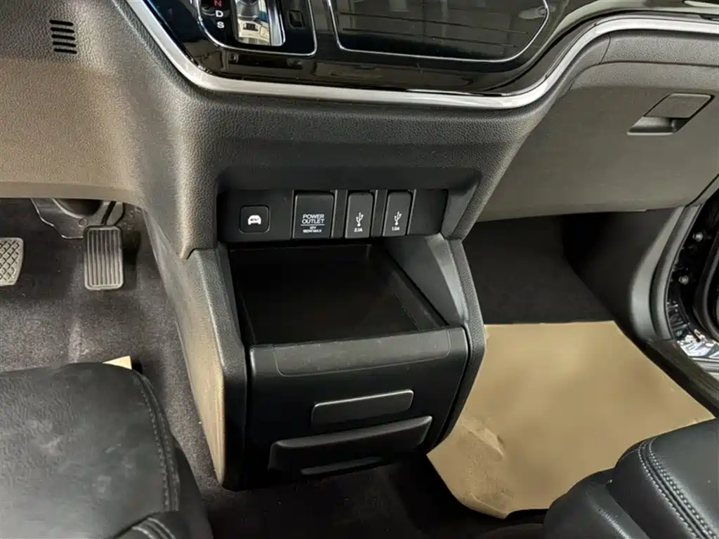 Honda Odyssey 2021 — фото 14