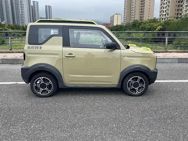 Geely Galaxy Panda 2023