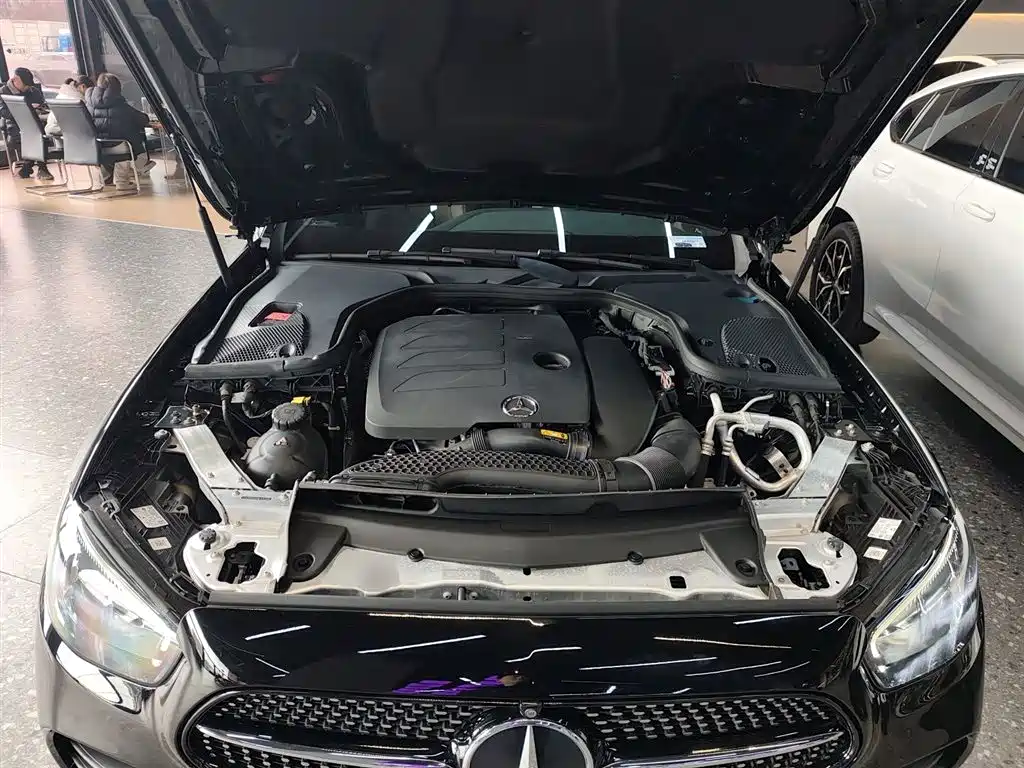 Mercedes-Benz E-Class 2020 — фото 16