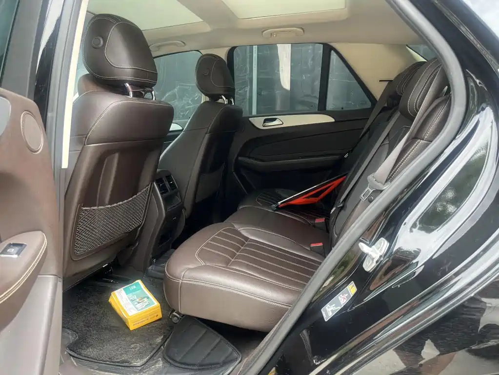 Mercedes-Benz GLE 2015